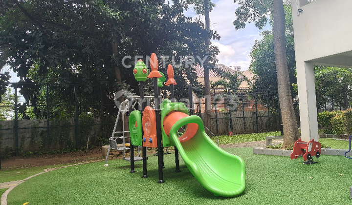 Oak Tower 11th Floor Apartment Pulogadung East Jakarta R2288