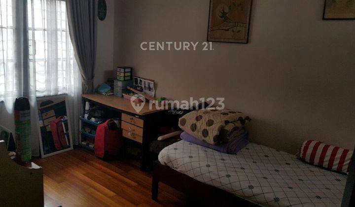 Rumah Tinggal 2 Lantai Dekat RS Di Harapan Indah NS0089 2