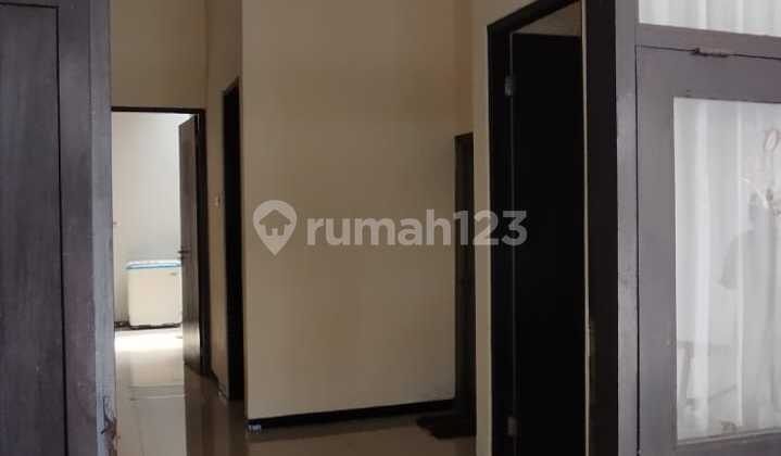 Central Sidoarjo City House. Ready to Occupancy Includes Furnishings Without Renovation 2