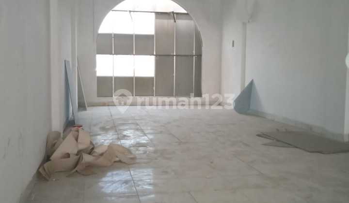 Disewa Ruko 3 1/2+2 1/2 Lt. Jl. Lautze , Pasar Baru Jakarta Pusat 17