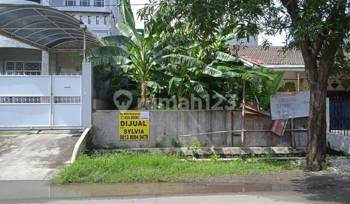 murah  rumah tua jl Walang Baru Jakarta Utara