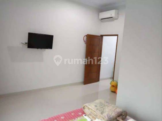 Dijual BU murah rumah baru 2 Lt. Jl. kali Baru timur , Jakpus 2