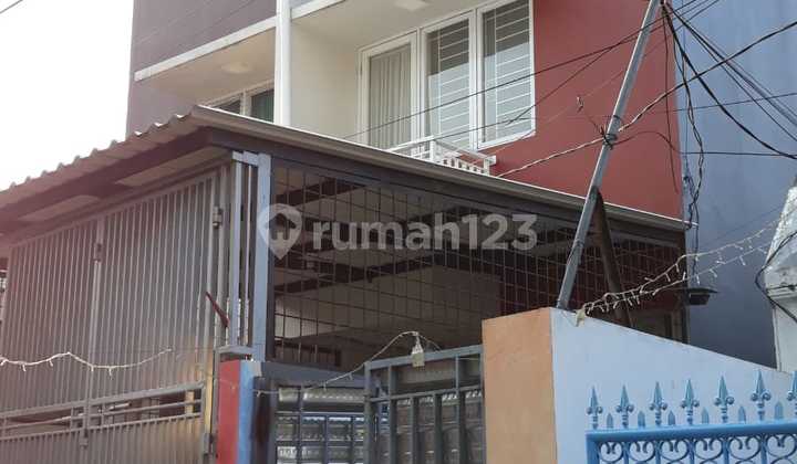 Dijual Bu Rumah Bagus Jl.kepu Dlm 8, Kemayoran. Jakpus .