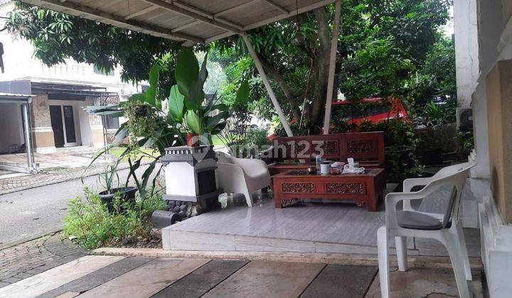 Dijual Rumah di The Green BSD 2