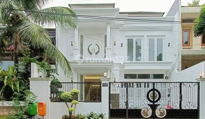 Dijual Brand New Luxurious House di Pondok Indah, Jakarta Selatan 1