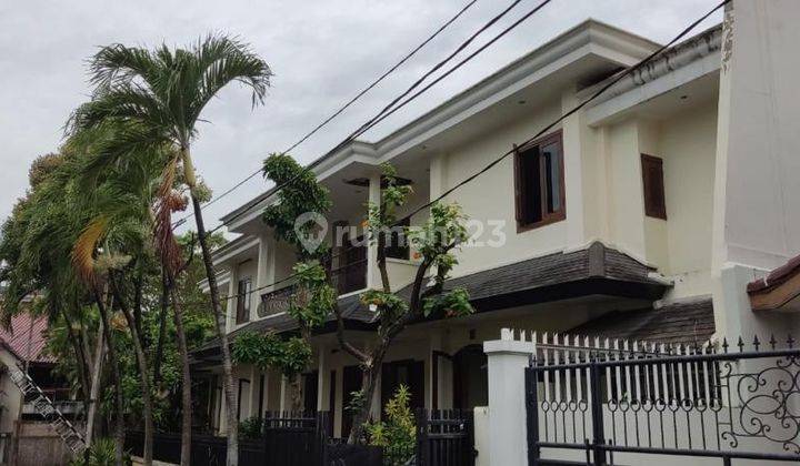 Dijual Rumah Di Lingkungan Executif Jl. Mikasa Patra Kuningan  1