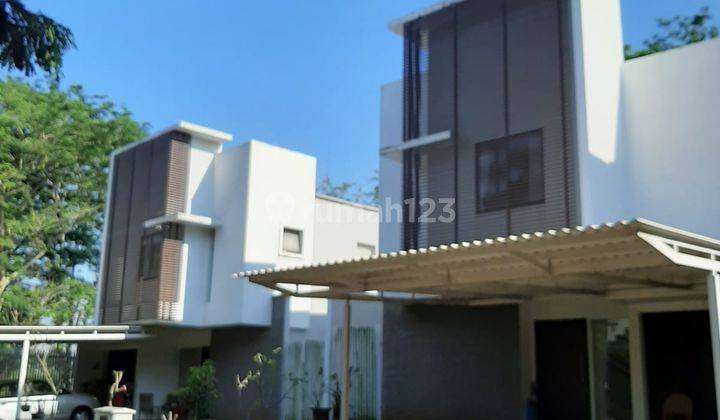 Dijual Rumah unit gandeng Telaga Golf BSD 1