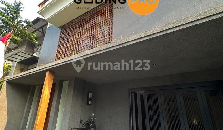 For Sale!! Rumah Modern Tropical Pondok Indah, Jakarta Selatan
