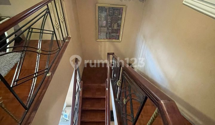 Dijual Rumah Cantik Siap Huni Ada Pool Giri Loka Bsd City 2