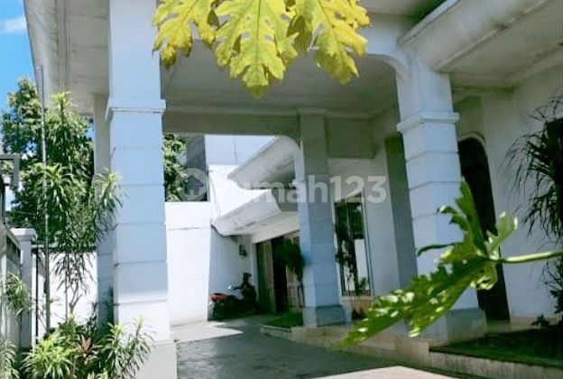 Dijual Rumah Hunian  Mewah Klasik!! Area Lebak Bulus