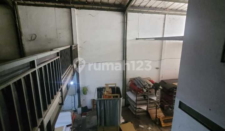 Warehouse for Sale in Taman Tekno with Office Warehouse for Sale in Taman Tekno with Office