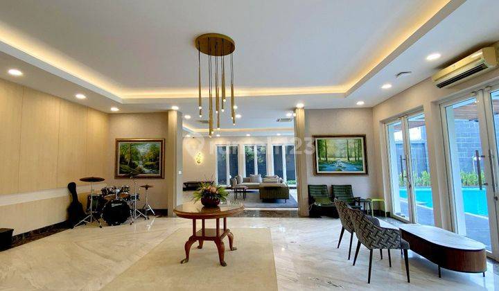 Disewakan/Dijual Rumah Mewah Klasik Modern!! Di Area Menteng 2