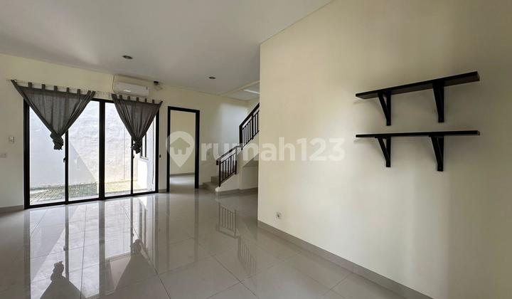 For Sale, The Cheapest Ready-to-Occupy Eminent House in BSD City!! 2