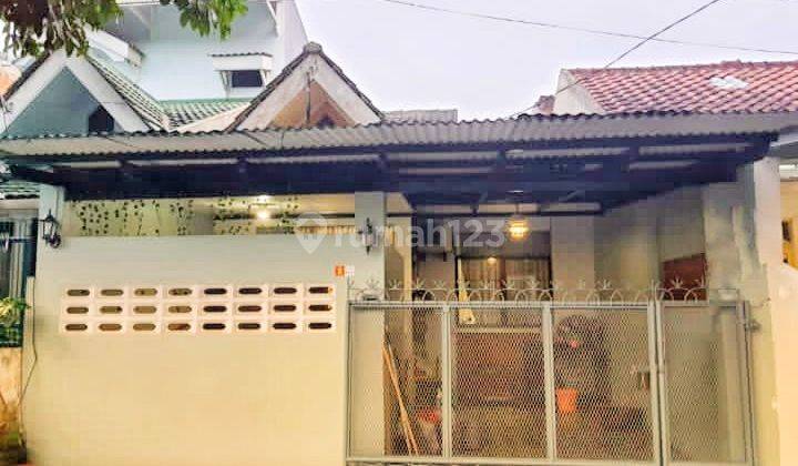 Rumah Minimalis di Kencana Loka BSD Siap Huni Harga Nego 1