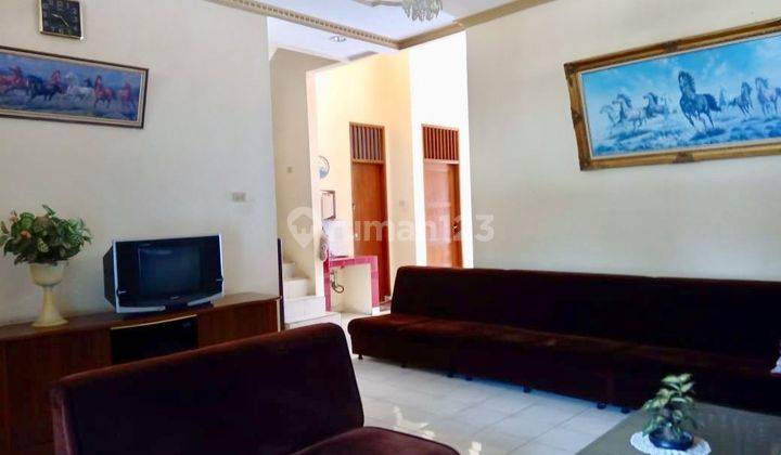 Villa Luas Dengan Harga Murah Ada Kolam Renang 3