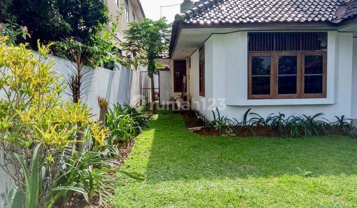 Villa Luas Dengan Harga Murah Ada Kolam Renang 8
