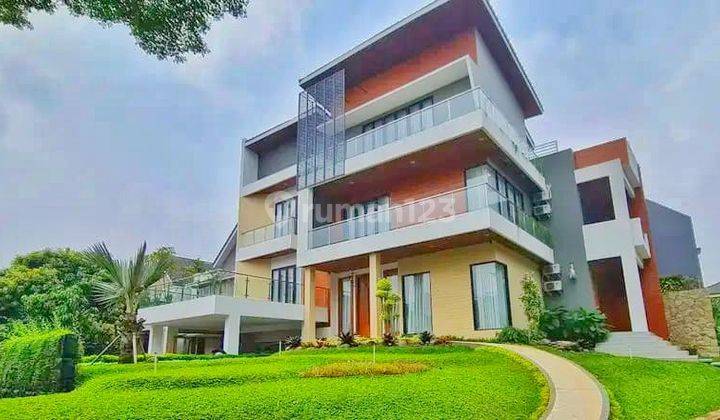 Dijual Rumah Mewah 3 lantai di Delatinos 1