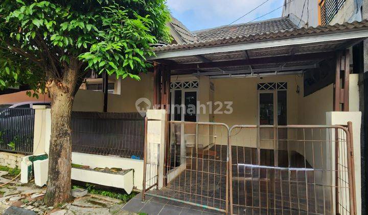 Rumah Minimalis 2 Lantai Harga Murah di Nusaloka 1