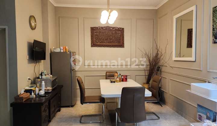 Rumah Bagus 2 Lantai di Kencana Loka Bsd 2