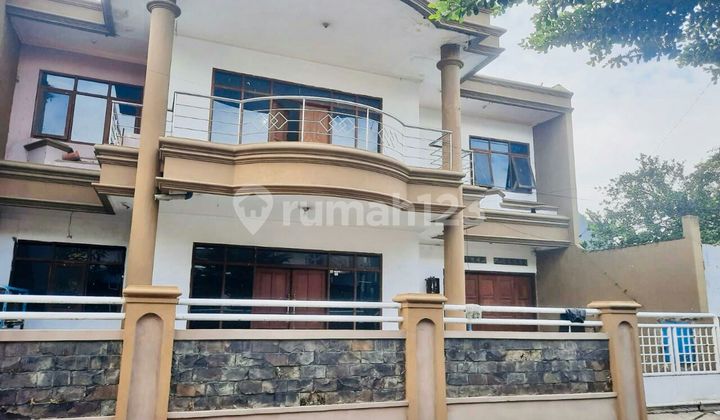 Rumah 2 Lantai Siap Huni Komplek Elit Muara