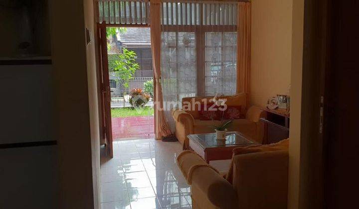 Rumah Lama Terawat Siap Huni Di Cikutra Best Location 2