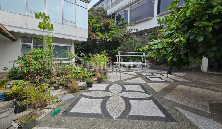 Affordable House with Land Below NJOP Price, Strategic Location on Garuda Main Road 2