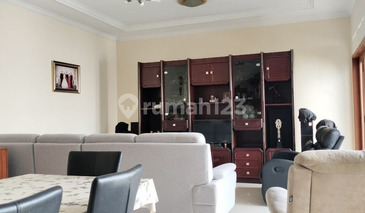 Rumah Terawat lokasi favorit setrasari setra indah Bandung  2