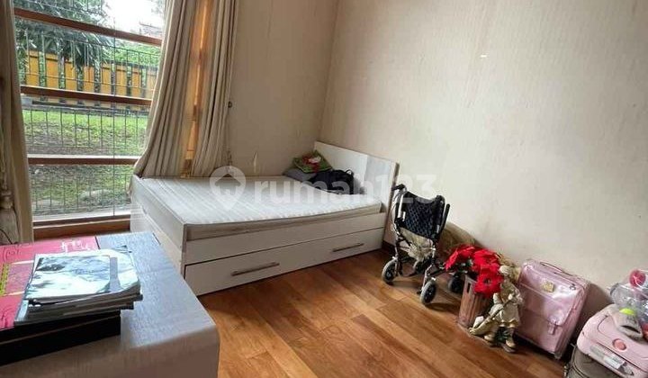 Rumah Desain Modern Setrasari Sukahaji Bandung 2