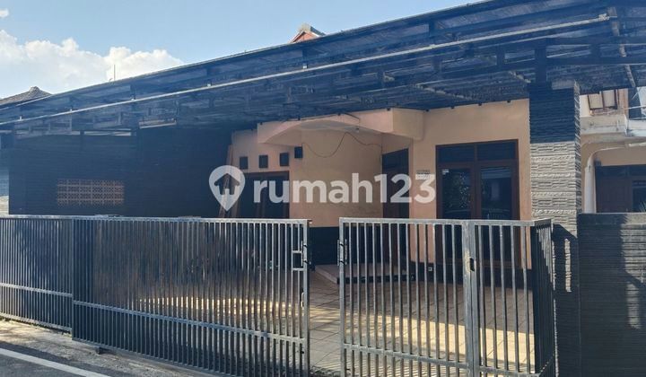 Rumah murah terawat di pratista antapani Rumah murah terawat di pratista antapani