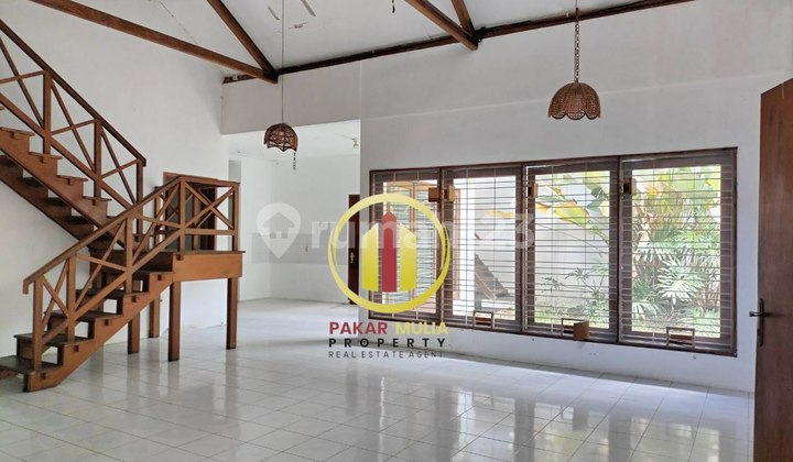 Rumah Lama Terawat di Komplek Unpad Cigadung Bandung 2