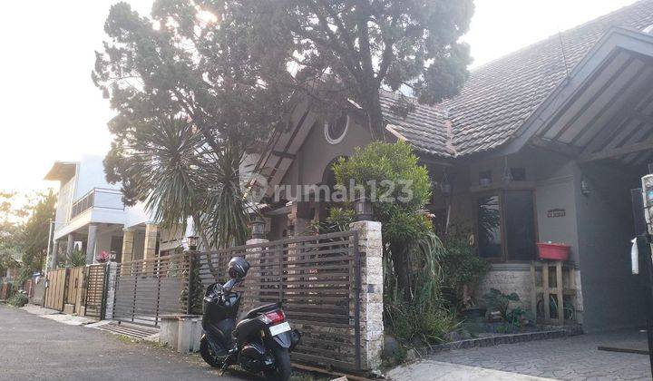 Rumah Terawat di Margahayu Raya, Bandung 1