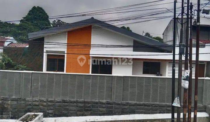 Rumah 2 Lantai Butuh Renovasi SHM di Setra Sari, Bandung 1