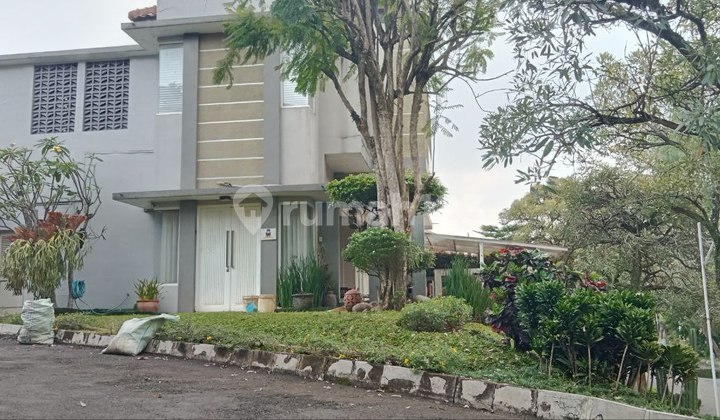 Rumah Bagus Murah Full Furnished Cluster di Cigadung Greenland 2