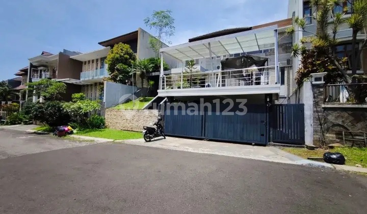 Rumah Cantik Siap Huni Setra Duta Dkt Tol Pasteur