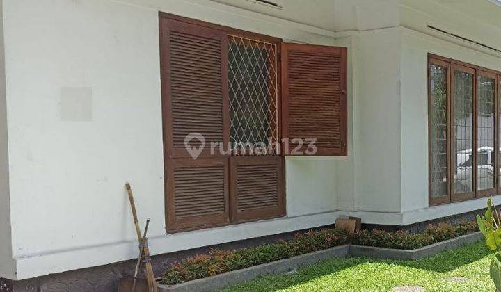 Rumah Lama Terawat di Burangrang Sayap Gatsu Kota Bandung 2