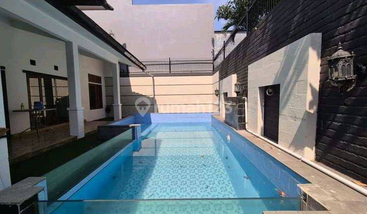 Rumah Siap Huni di Batununggal Indah, Bandung Ada Kolam Renang 1