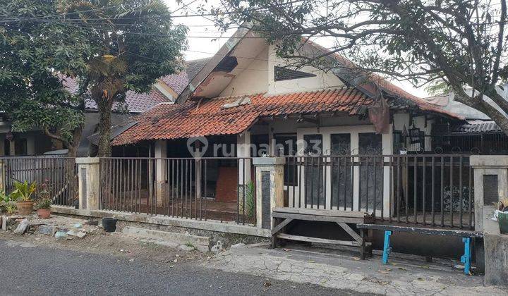 Rumah Lama Hitung Tanah di Sukaluyu, Bandung Murah 1