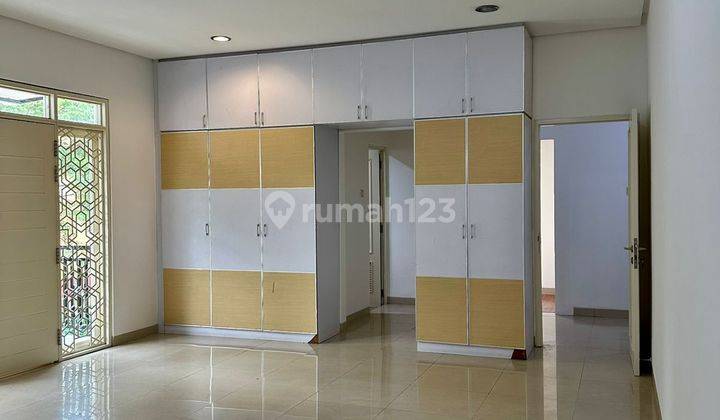 Dijual Rumah Terawat, Siap Huni, At Residence One Bsd 2