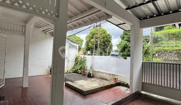 Di Sewa Rumah Jl Cucur Sektor 4 Bintaro Tangerang Selatan 2