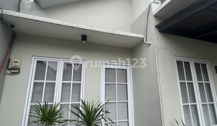 Dijual Rumah Bintaro Jaya Sektor 5 Bebas Banjir Tangerang Selatan