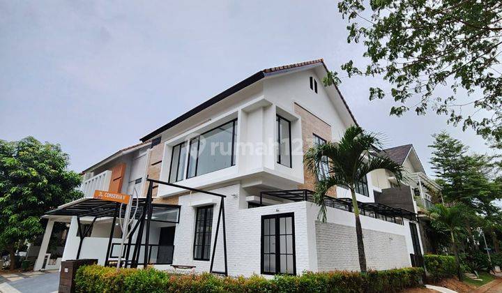 Rumah 2 Lantai Bagus SHM di Discovery, Tangerang Selatan 1