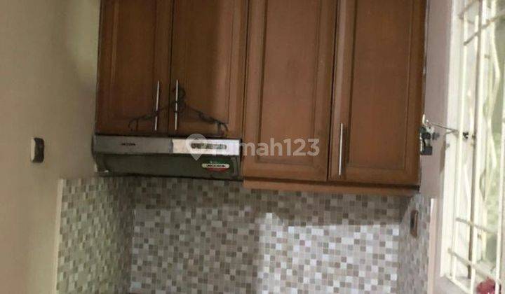 Rumah Bagus Semi Furnished SHM di Perkici, Tangerang Selatan 2