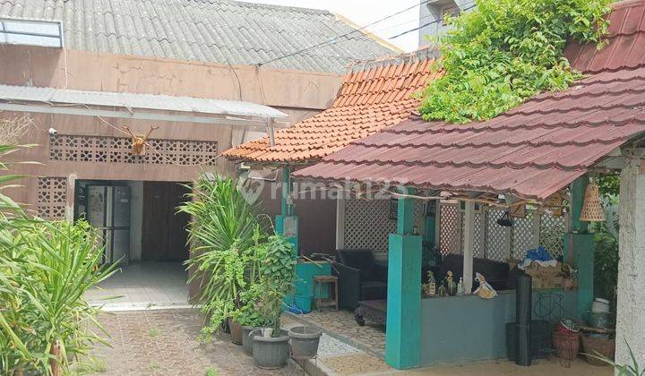 Rumah Bagus Semi Furnished di Gapura Menteng, Tangerang Selatan 1