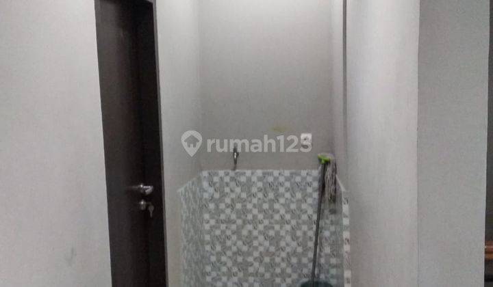 Rumah 2 Lantai Bagus SHM di Perkici, Tangerang Selatan 2