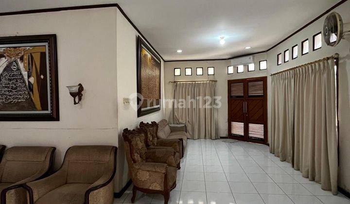 Rumah 2 Lantai Bagus SHM di Camar, Sektor 3 Tangerang Selatan 2