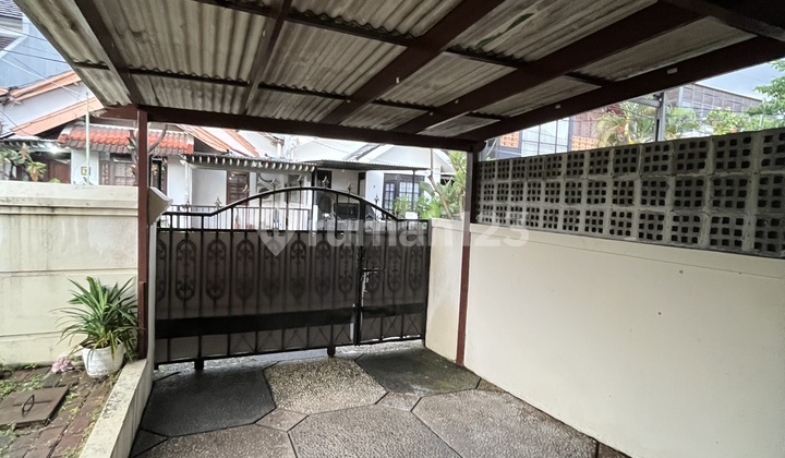 Disewa Rumah Sektor 5 Bebas Banjir Bintaro Tangerang Selatan 2