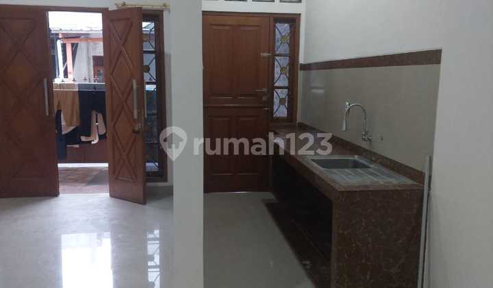 For Rent: PJMI House in Pondok Aren, Bintaro