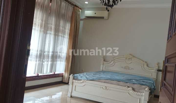 Disewa Rumah Bagus di Sektor 9 Bintaro 2