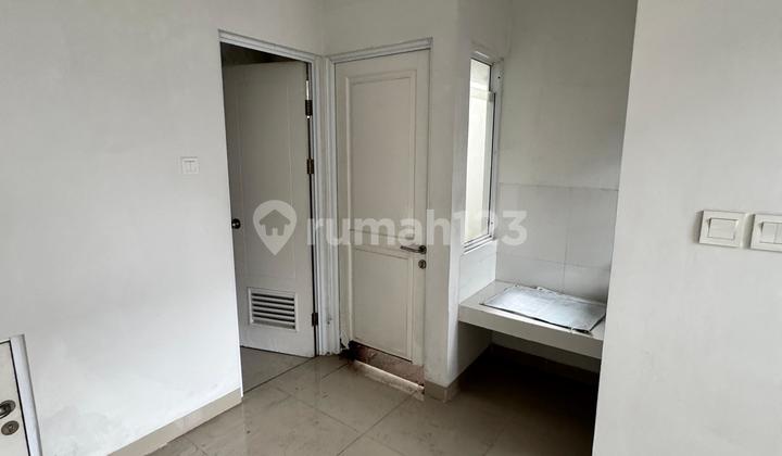 For Sale Cheap Malibu House Gading Serpong 2