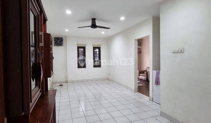 Dijual rumah palem 2.5lt siap huni rapi  1